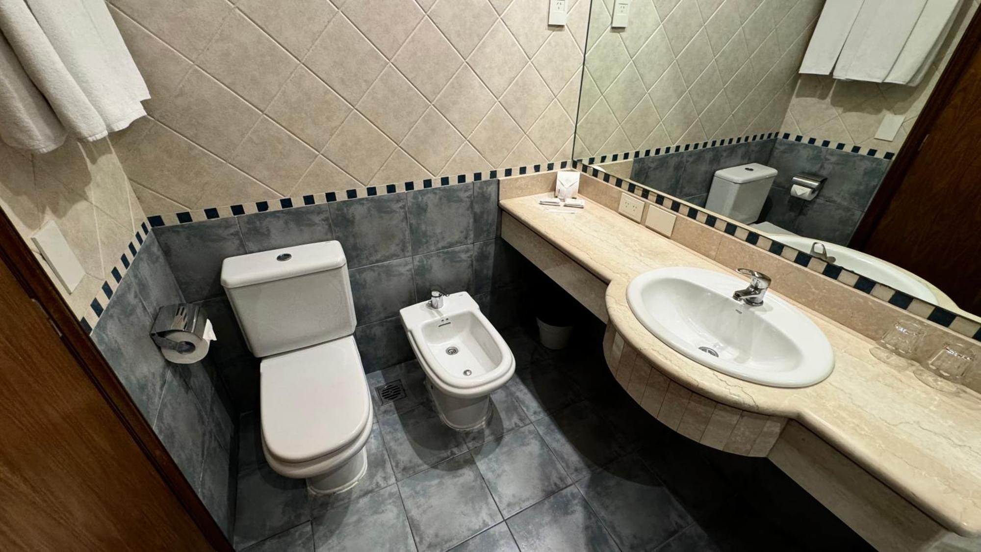 Gardi Hotel & Suites Buenos Aires Eksteriør billede
